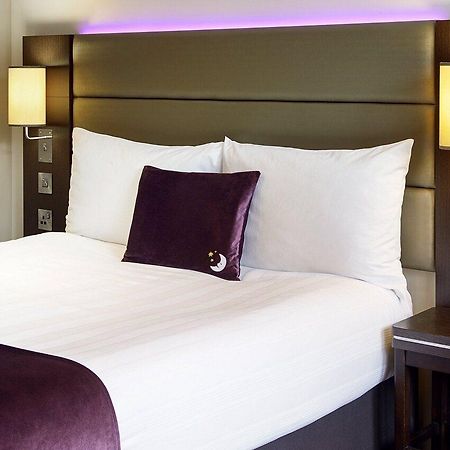 Premier Inn Leeds Headingley ภายนอก รูปภาพ